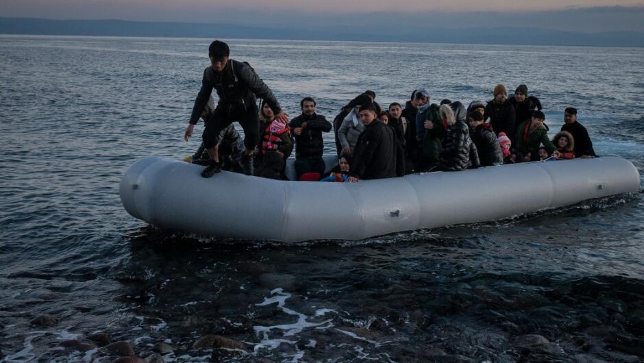 Κυβέρνηση Μητσοτάκη / Με νομικίστικα τρικ θέλουν να βαπτίσουν ασφαλή χώρα την Τουρκία για να στέλνουν μετανάστες