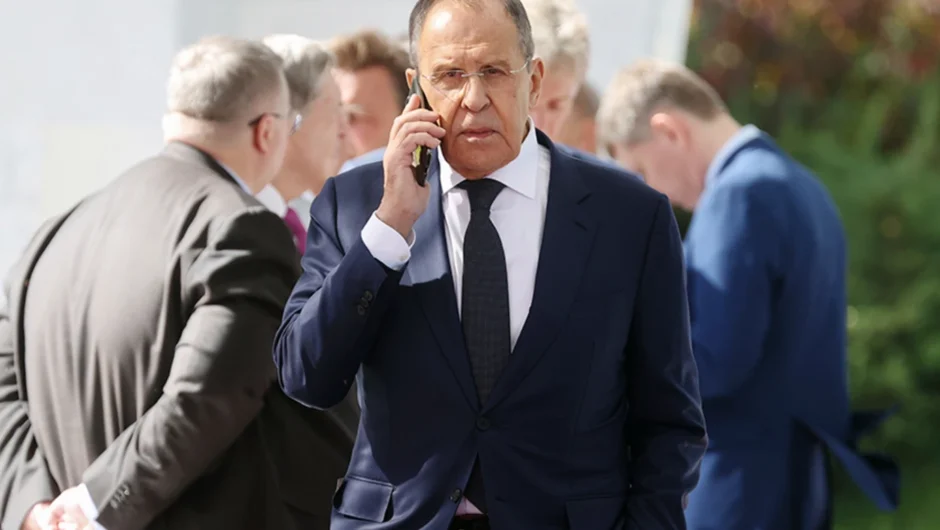 Μετά το «Βλαντίμιρ, σταμάτα!» του Τραμπ, η Ρωσία δηλώνει διατεθειμένη να κλείσει συμφωνία για ειρήνη στην Ουκρανία