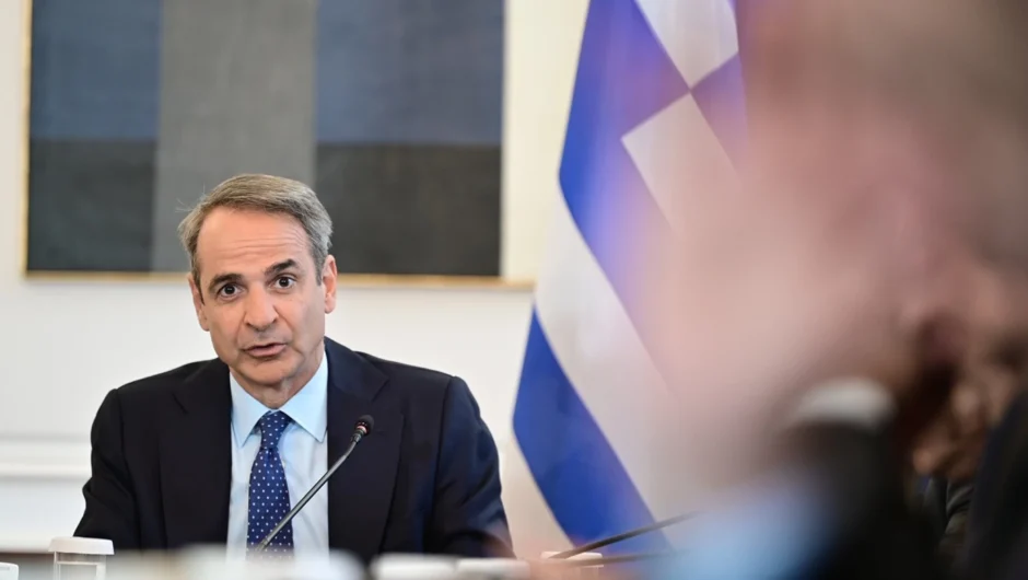 Τα συμπεράσματα Μαξίμου για τις πρώτες μετρήσεις: Δημοσκοπικό αντίκρυσμα βλέπουν τα μέτρα Μητσοτάκη