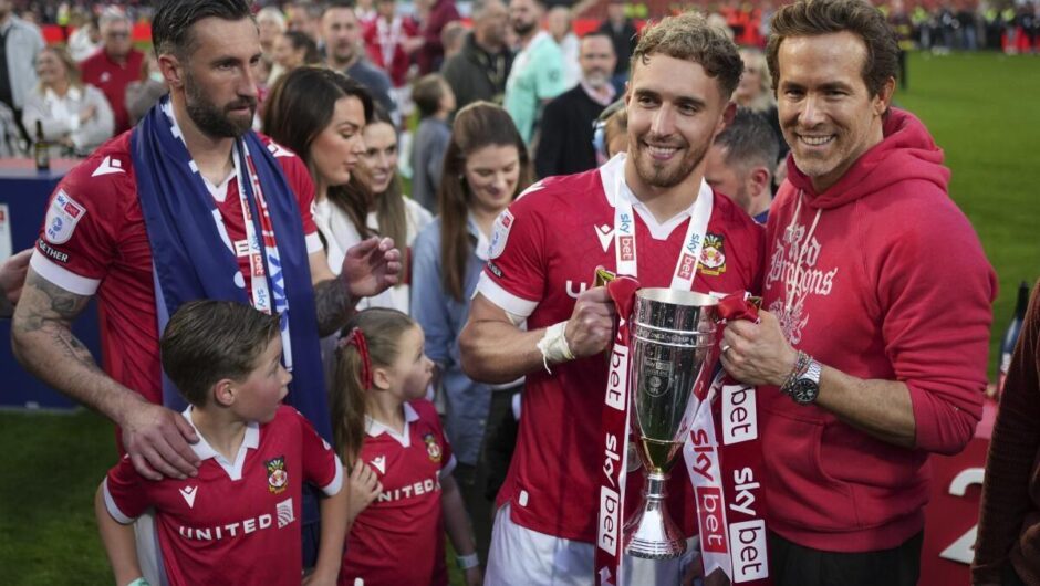 Η παρανοϊκή πορεία της Ρέξαμ – Από ημιεπαγγελματική, στην Championship σε 4 χρόνια και με έσοδα… Premier League (vids)