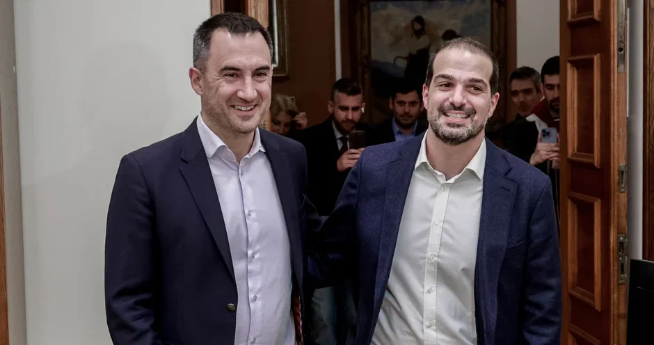 Τι συμβαίνει στη Νέα Αριστερά; Η διαρροή και οι φήμες για παραίτηση Χαρίτση – Το φρένο που έβαλε ο Μητσοτάκης