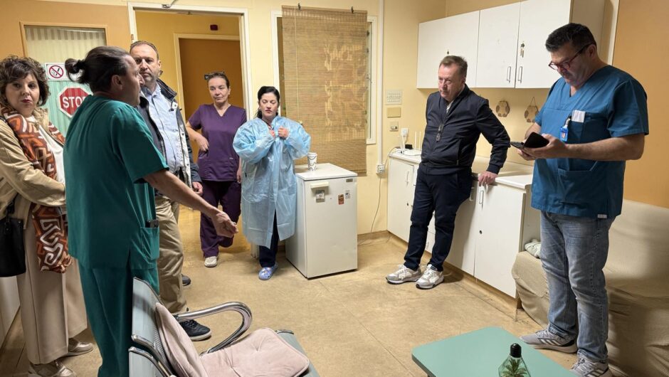 Κόκκαλης: «Κραυγή αγωνίας από τους εργαζόμενους στο Πανεπιστημιακό Νοσοκομείο Λάρισας – Εδώ και τώρα μόνιμες προσλήψεις» (φωτό)