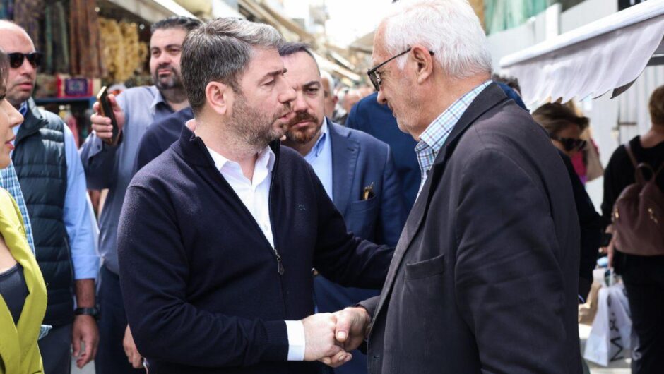 Μάχη καθημερινότητας για το ΠΑΣΟΚ με αιχμή την αισχροκέρδεια – Οι παρεμβάσεις που θα ανακοινώσει ο Ανδρουλάκης