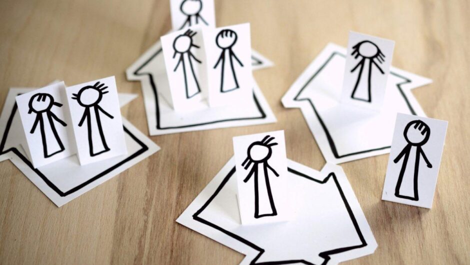 Φορολογία: Η Ελλάδα υπερφορολογεί τα…παιδιά της – Τι δείχνει έρευνα του ΟΟΣΑ [γραφήματα]