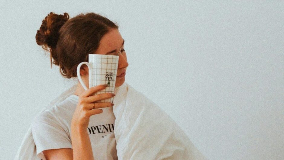 Ξέχνα τον καφέ: Έξι εναλλακτικοί τρόποι που θα σε γεμίσουν ενέργεια