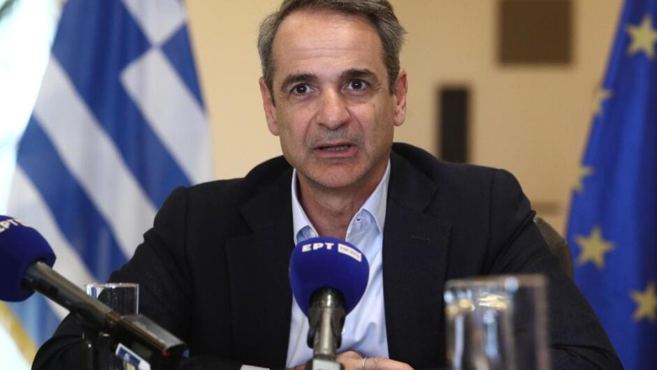 Euractiv για «Ομάδα Αλήθειας» / Ο Μητσοτάκης δεν είναι άγνωστος στα σκάνδαλα – Θυμάστε το Predator;