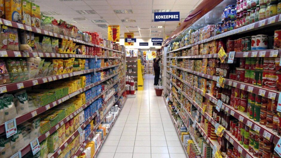 Αυξημένες οι τιμές φέτος τον Απρίλιο σε σχέση με πέρσι – Χωρίς φρένο η ακρίβεια κατατρώει τον πενιχρό μισθό