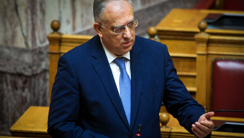 Θεοδωρικάκος: «Οι πολυεθνικές μού είπαν “πουλάμε τόσο ακριβά, όσο αντέχουν να αγοράζουν οι Έλληνες”»