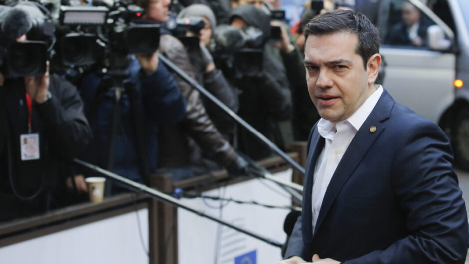 Τα τρία πρόσωπα που εκτελούν το σχέδιο του Αλέξη Τσίπρα – Συνιστώσα το ΠΑΣΟΚ, αποκόμματα ο ΣΥΡΙΖΑ και η Νέα Αριστερά – Αντιπρόεδρος ο Χάρης Δούκας