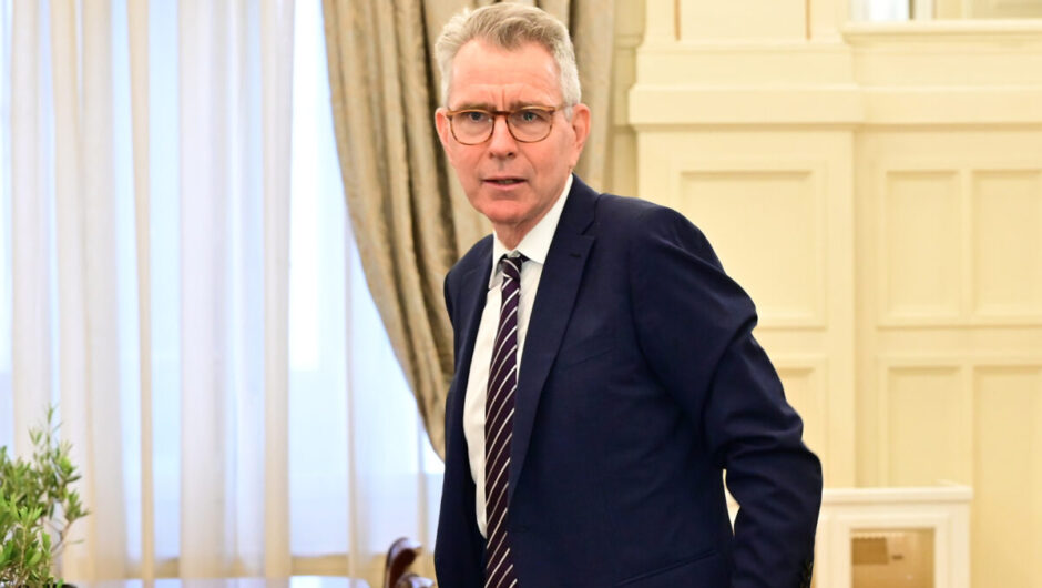 Τα λιμάνια, οι ΗΠΑ και τα «ορφανά» του Πάιατ