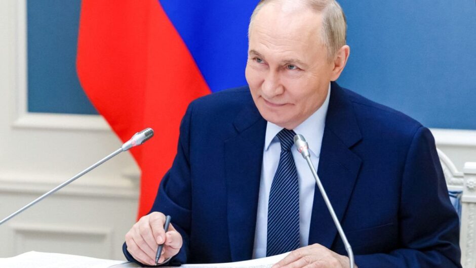 Ο Τραμπ αποσυνδέει πλήρως την Ουκρανία από το ΝΑΤΟ, ο Πούτιν χαμογελά