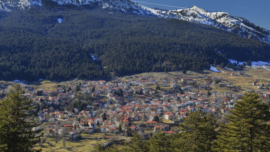 Στην Αθήνα 40°C, εκεί 10°C: Το πιο δροσερό μέρος της Ελλάδας που θες κουβέρτα το κατακαλόκαιρο