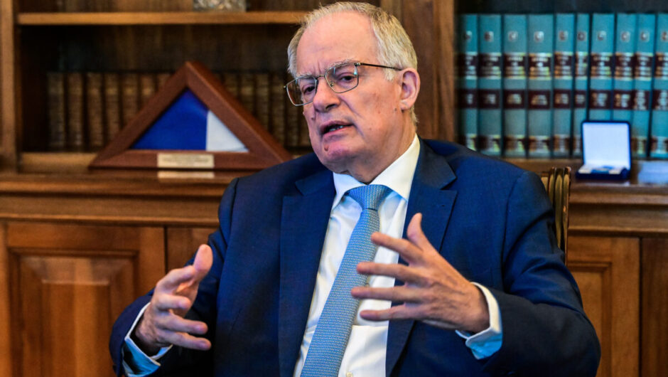 Ο Κ. Τασούλας απέρριψε το αίτημα Τσίπρα για δημοσιοποίηση των πρακτικών του Συμβουλίου Πολιτικών Αρχηγών μετά το δημοψήφισμα