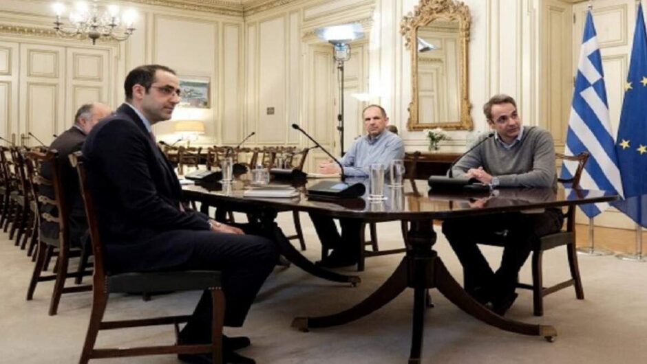 Με εντολή Μητσοτάκη η ΝΔ γίνεται «Ομάδα Αλήθειας» και ο Γρηγόρης Δημητριάδης ξαναγίνεται πρώτο βιολί