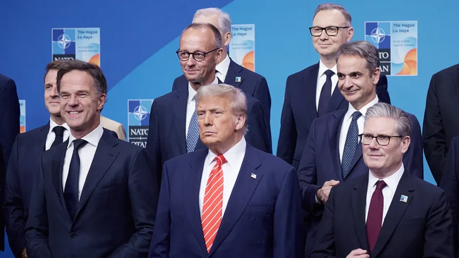 «Πρόεδρε, ιδού η χώρα σας!»