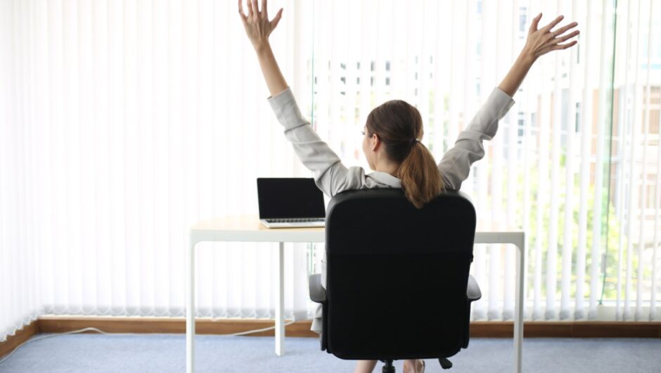 Τα επαγγέλματα με τους καλύτερους μισθούς στην Ελλάδα – Ποιοι παίρνουν πάνω από 2.000 ευρώ