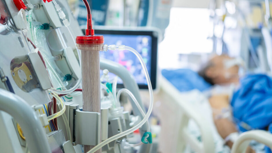 Επτά στους δέκα Ελληνες είναι υπέρ της ευθανασίας – Τι πιστεύουν για την ευγονική