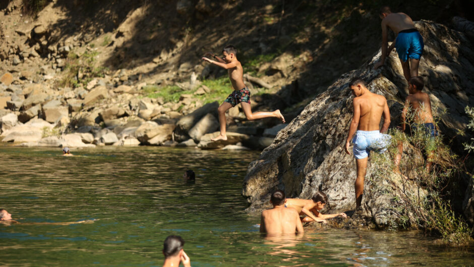Ασπροπόταμος Τρικάλων: Το “στολίδι” της Νότιας Πίνδου με πλήθος φυσικών τοπίων και δραστηριοτήτων