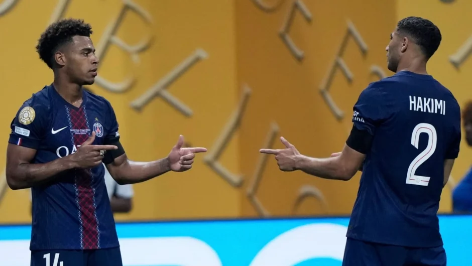 Παρί Σεν Ζερμέν – Μπάγερν Μονάχου 2-0: Την καθάρισε με 9 παίκτες και πέρασε στους «4»