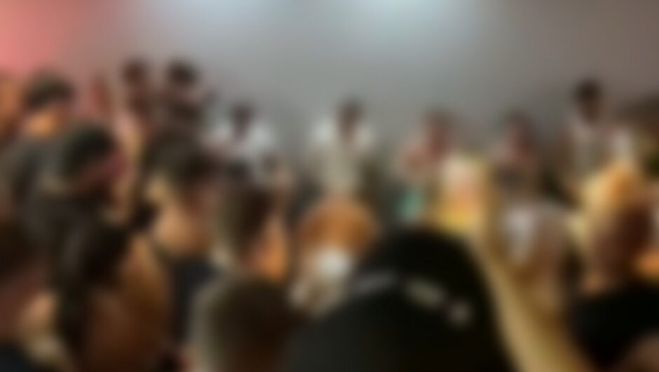 Αντιδράσεις για το βίντεο με «ερωτικό διαγωνισμό» που φέρεται να έγινε στη Ζάκυνθο – Τι λέει η δημοτική αρχή