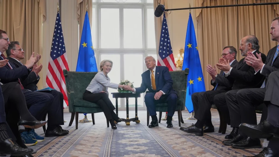 Η ΕΕ προσφέρει πάνω από 1 τρισεκατομμύριο δολάρια στις ΗΠΑ για να αποφύγει υψηλούς δασμούς