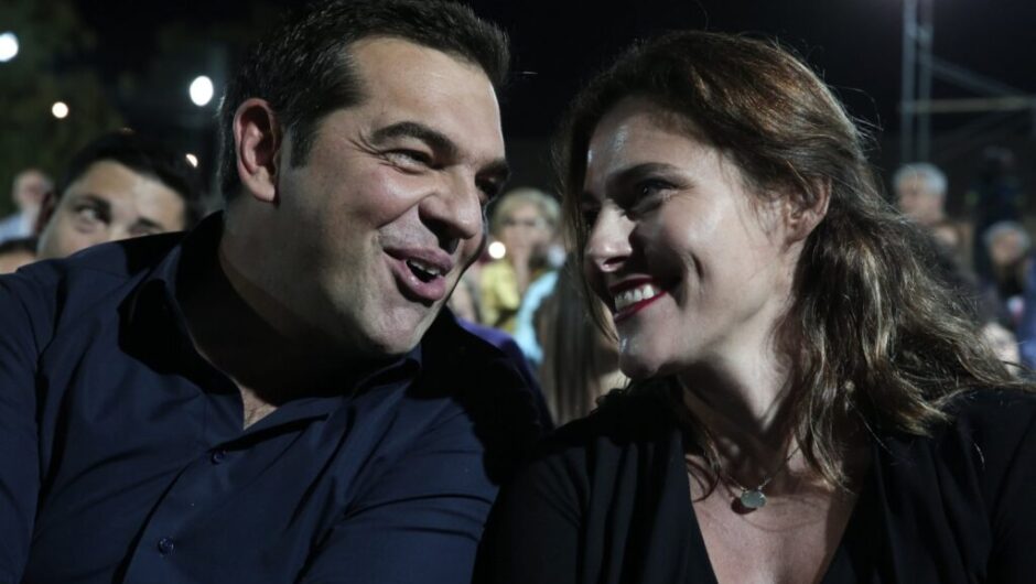 Έτσι είναι: Άλλοι πρωθυπουργοί αγοράζουν με δάνειο διαμέρισμα στην Κυψέλη και άλλοι το σπίτι του Βολταίρου στο Παρίσι