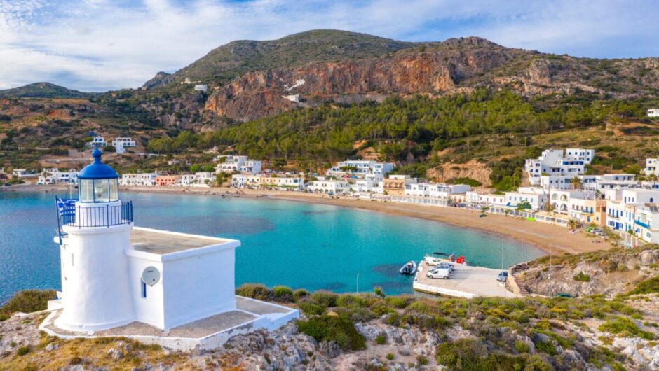 Guardian: Τα 10 κρυφά νησιά της Ευρώπης για ήρεμες διακοπές – Στη λίστα και ελληνικός προορισμός