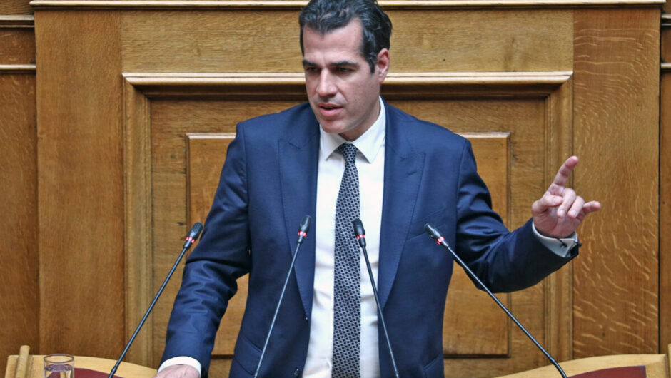 Θάνος Πλεύρης: Βασανιστήρια