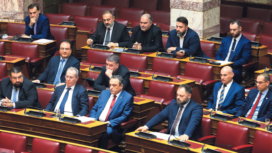 Τα ακροδεξιά υποστυλώµατα της κυβέρνησης