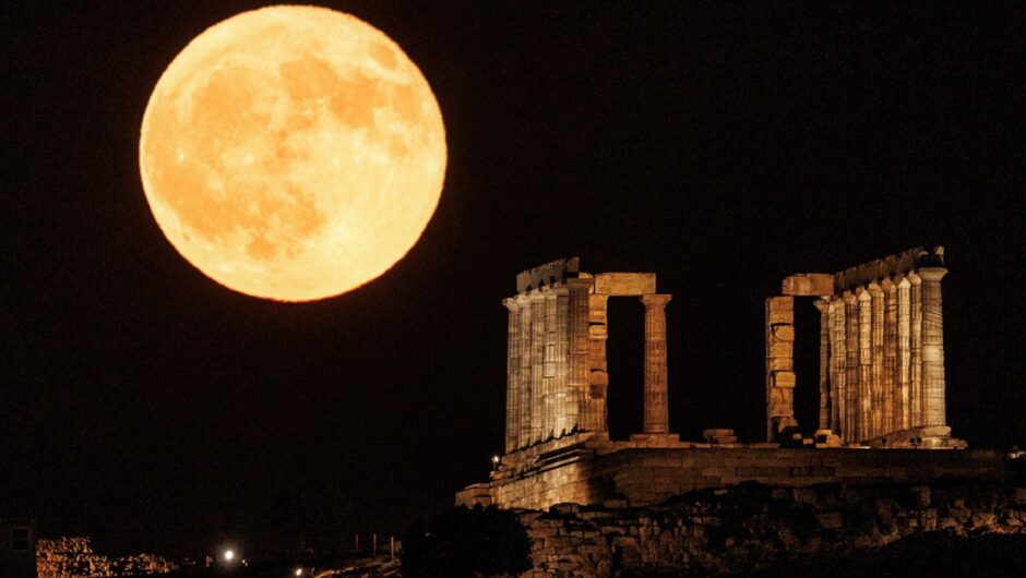 Πανσέληνος του οξύρρυγχου: Μαγικές εικόνες πάνω από την Ελλάδα