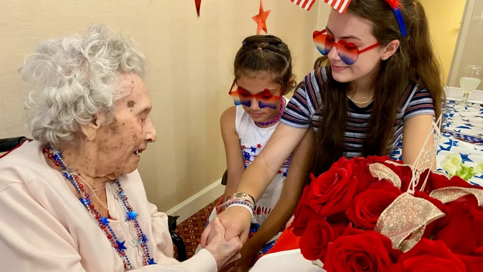 Γυναίκα 114 ετών αποκαλύπτει τα μυστικά της μακροζωίας της – Οι πατάτες και κάτι ανεκτίμητο της έδωσαν ζωή