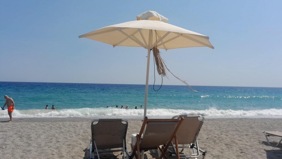 Το παράξενο φετινό καλοκαίρι στα παράλια της Λάρισας – Τι «ψαλίδισε» την κίνηση και ποιος ο …αδύναμος κρίκος των διακοπών (φωτο)