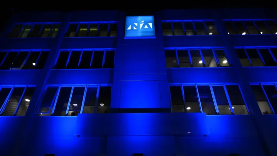 Με σκληρά διλήμματα