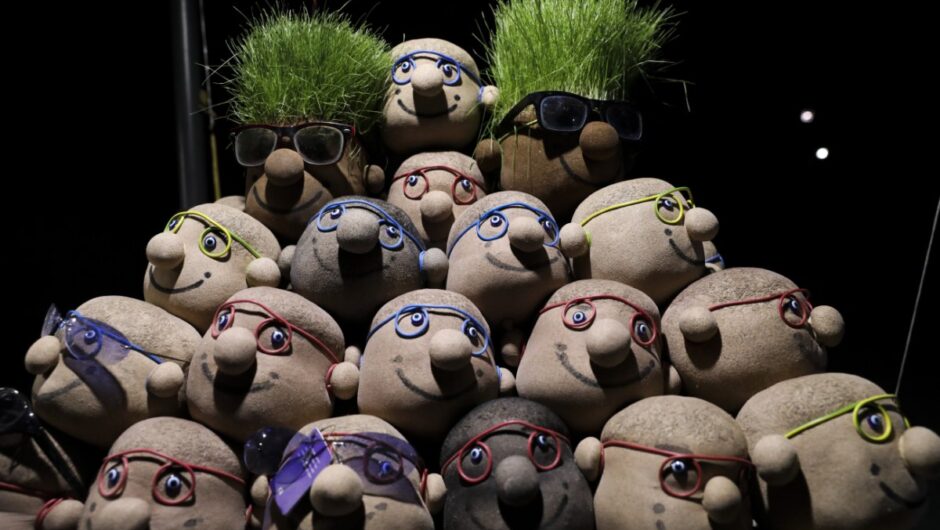 Ο κορονοϊός τρέλανε τον κόσμο – Η πανδημία πόλωσε τους ψηφοφόρους και υπονόμευσε την εμπιστοσύνη στους θεσμούς