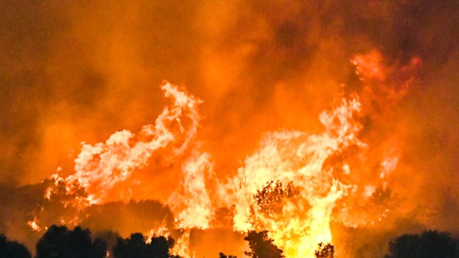 Για άλλη μια φορά ανοχύρωτοι απέναντι στην καταστροφή