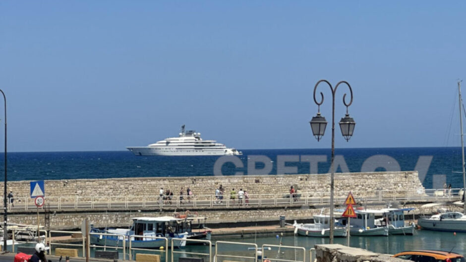 Στην Ελλάδα το πλωτό παλάτι του σεΐχη ιδιοκτήτη της Μάντσεστερ Σίτι – Εικόνες και βίντεο από το γιοτ των 600 εκατ. ευρώ