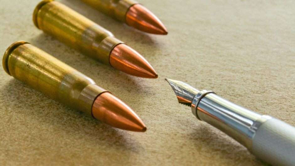 «Τρομοκράτες με κάμερες»