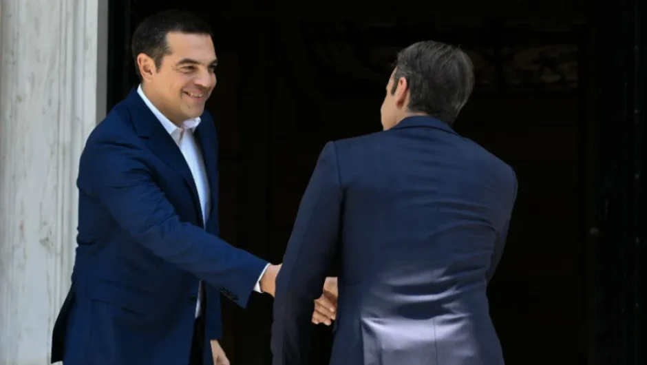 Ο Αλ. Τσίπρας επιλέγει να μην ακολουθήσει το Μαξίμου στον λεκτικό κατήφορο
