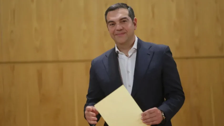 Εμμονές και απαντήσεις