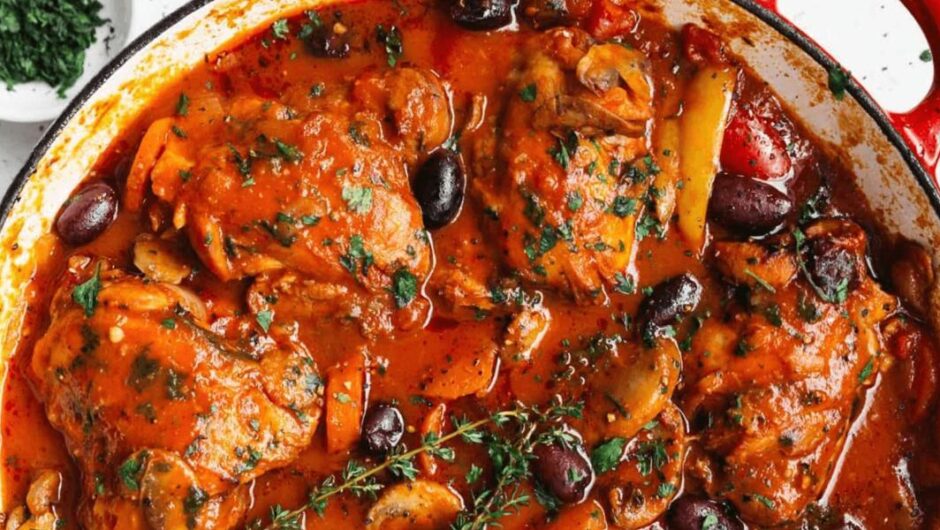  Κοτόπουλο κατσιατόρε, η γεύση της ρωμαϊκής εξοχής στο πιάτο σας