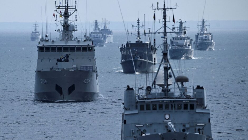 «Πρόβες πολέμου» στη Βαλτική