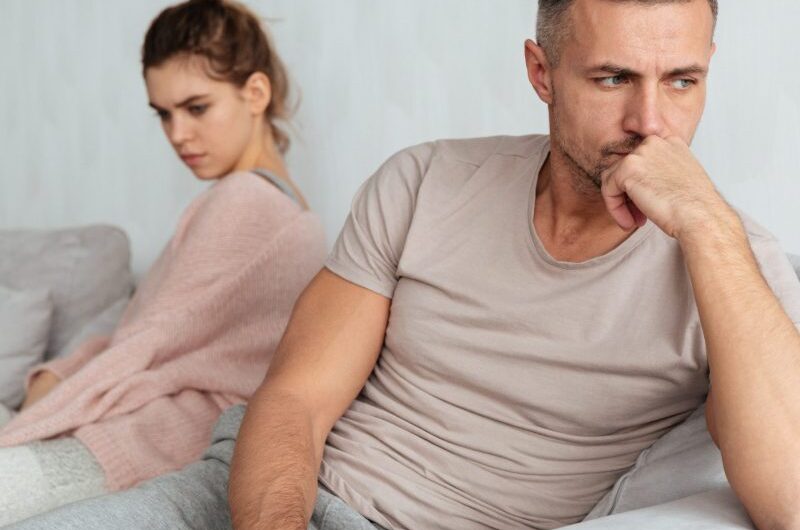 Οι 8 «αθώες συνήθειες» που καταστρέφουν τις σχέσεις