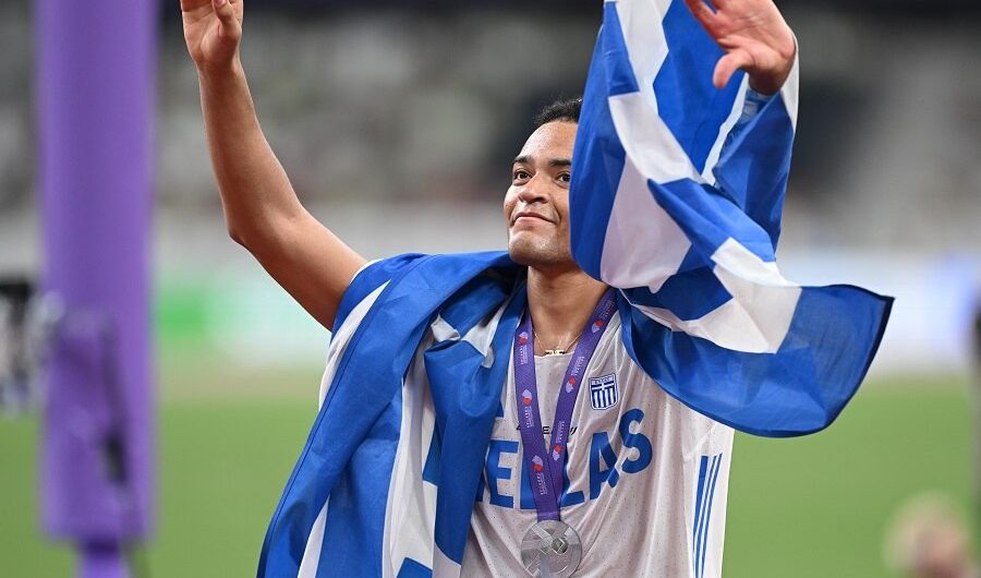 «Ιπτάμενος» Καραλής: Ασημένιος στο Παγκόσμιο Πρωτάθλημα του Τόκιο! – Νέο παγκόσμιο ρεκόρ ο Ντουπλάντις