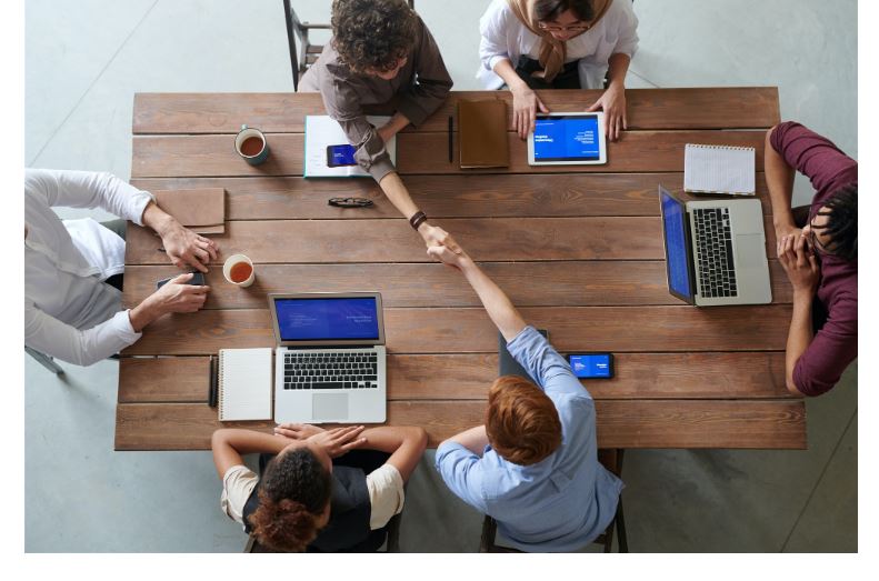 ΕΣΠΑ: Νέες ενισχύσεις για μικρές επιχειρήσεις το 2026 – Όλες οι λεπτομέρειες