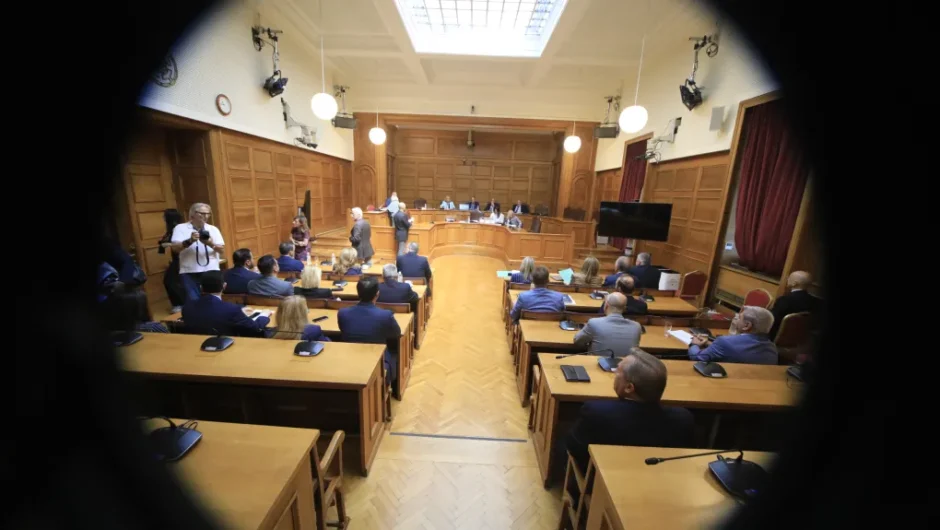 Ποιος είναι ο Μάκης;