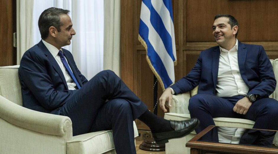Ο Αλέξης στη Θεσσαλονίκη δαιμονίζει την κυβέρνηση, αλλάζει τώρα το τροπάρι ο Κυριάκος και τον βλέπει σαν παρέκκλιση