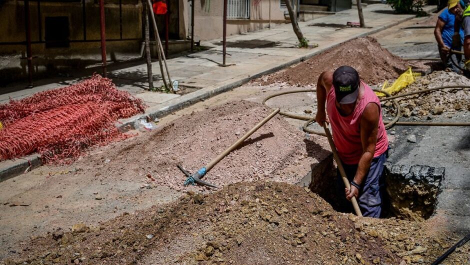«Ανάμνηση» το 8ωρο: Εργασία χωρίς όρια, καταστρατηγείται και η ανάπαυση με το 13ωρο