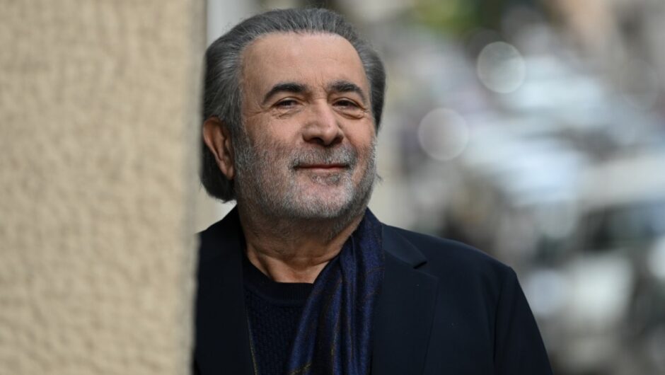 Ο Λαζόπουλος παίρνει το όπλο του: Ο άγνωστος Έλληνας που αγωνίζεται, το «μπαλέτο» του Τσίπρα και η αναζήτηση του πιο διεφθαρμένου στη ΝΔ