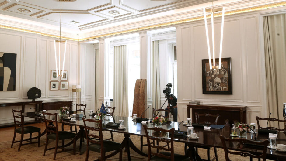 Ο ισχυρός επιχειρηματίας που πνέει μένεα κατά του Πρωθυπουργού