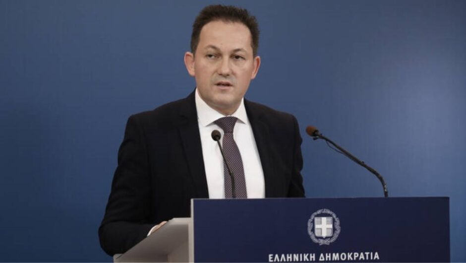 Αυτούς τους καραγκιόζηδες στέλνετε στη Βουλή.